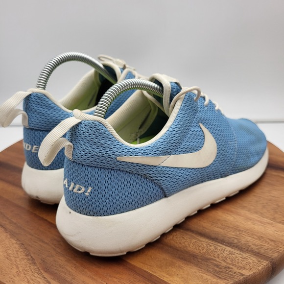 Nike  Roshe Run ID Running‎ Shoes Womens Sz 9.5 Blue Sneakers Brides Maid - Picture 11 of 15